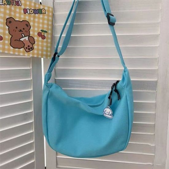 퍼피 체인 장식 반달 크로스백 가방 숄더백 (WBB9E38)