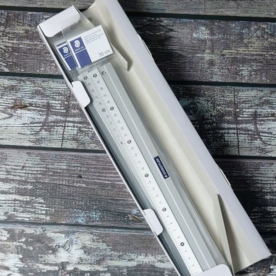 스테들러 30cm 논슬립 알루미늄 직자/컷팅자 1개