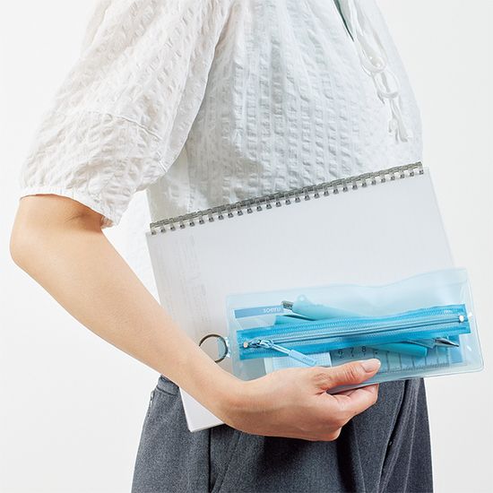 리히트랩 [A-8102] CENTER ZIP PEN CASE