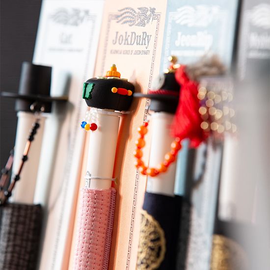 TCHOTCHKU 족두리펜