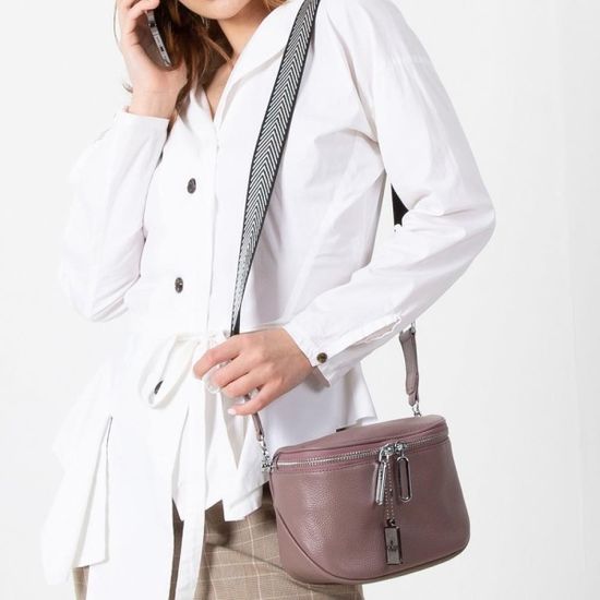 부드러운 느낌 스퀘어 쉐입 여성 가죽크로스백 가방[W