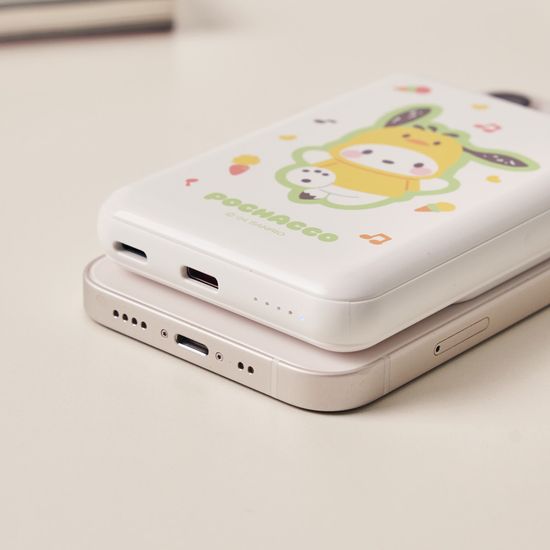 산리오캐릭터즈 고속충전 맥세이프 무선 보조배터리