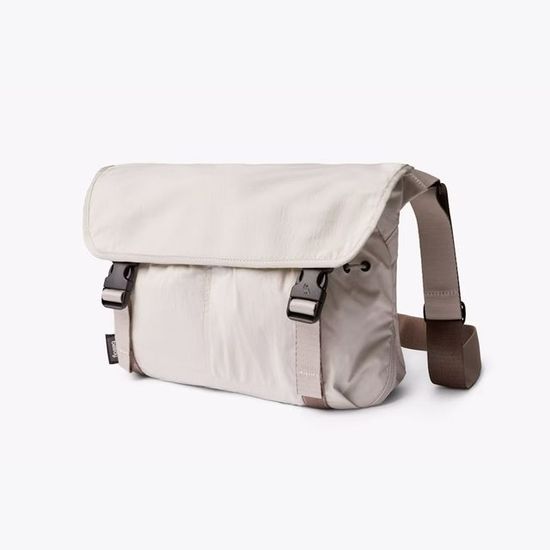 벨로이 Cinch Messenger Bag - Oat 메신저백