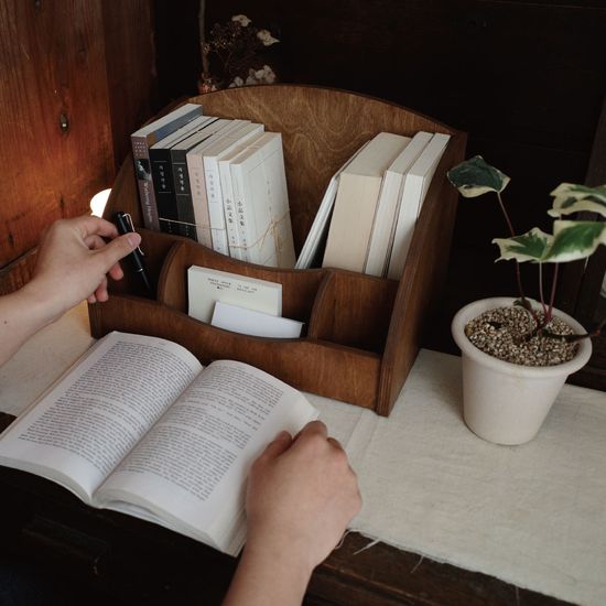 눅 북스탠드 _ Nook book stand
