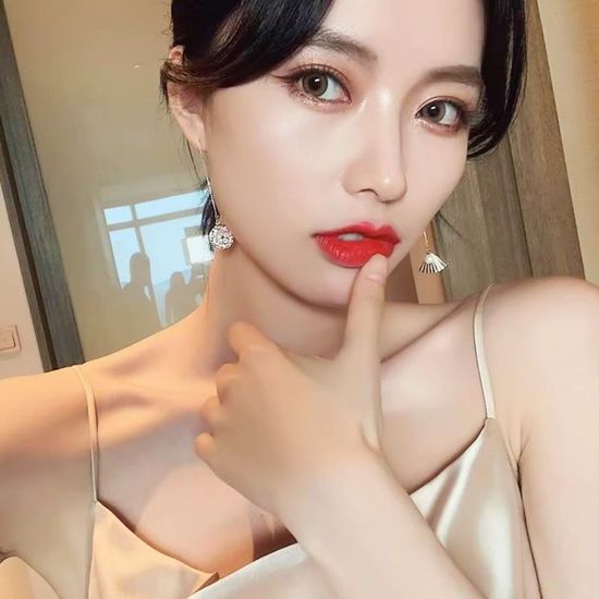 양쪽모양다른 롱드롭귀걸이(WC6D4F5)