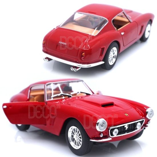 1:24 페라리 250 GT 베를리네타 파쏘 코르토 미니카