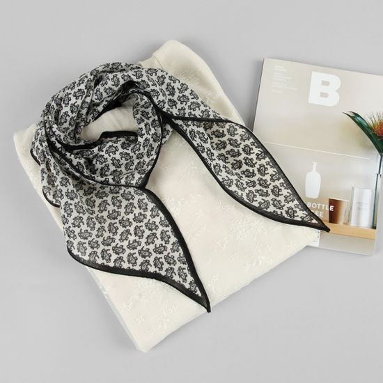 [베네]울실크 페이즐리 마름모 스카프