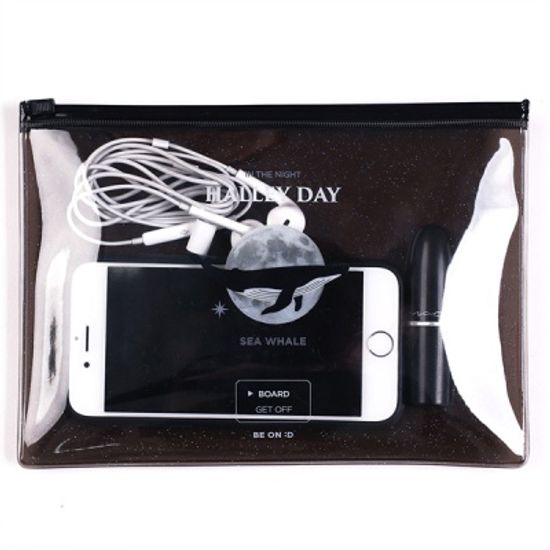 POUCH(M) - HALLY DAY