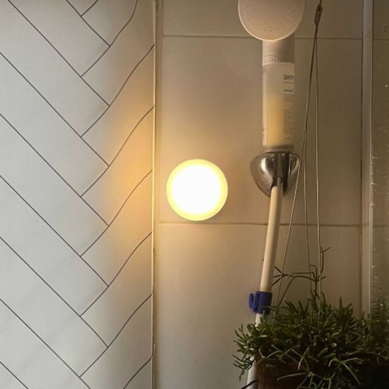 아이오 무선 센서등 부착형 붙이는 LED 무드등