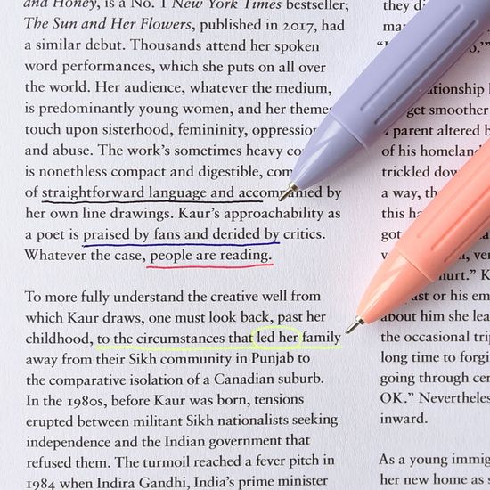 네온폴리오펜 (4색 형광멀티컬러볼펜)