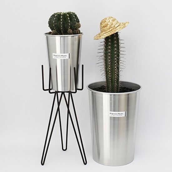B. 육각 화분 스탠드(L)-14.5(지름) x 40cm