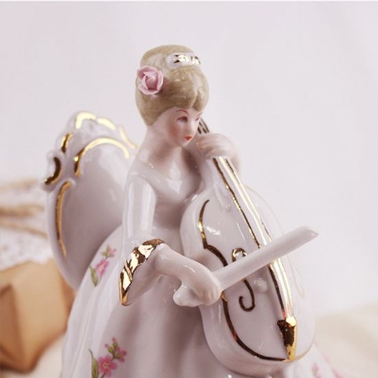 세라믹 첼로켜는 여인(YA-564B)