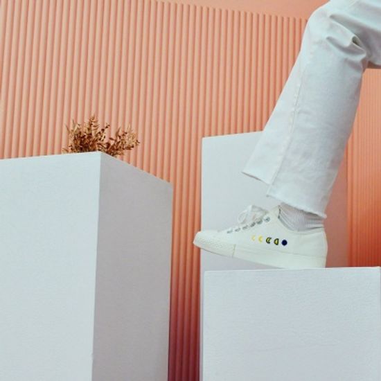 stilat 스틸렛 달 스티치 스니커즈