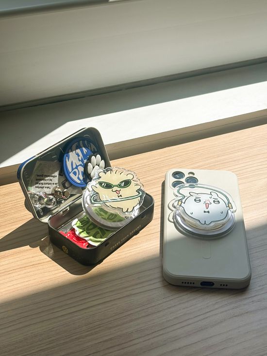 썰치컴퍼니 캐릭터 자석 탈부착 그립톡