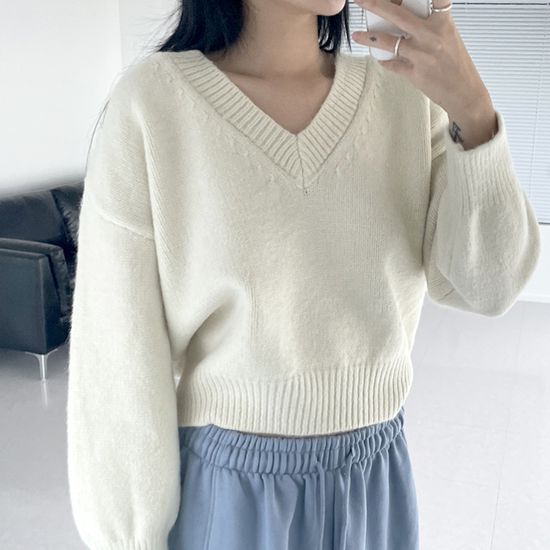 브이넥 도톰 니트 4color