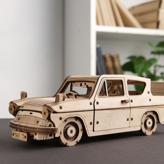 해리 포터 플라잉 포드앵글리아(FLYING FORD ANGLIA)