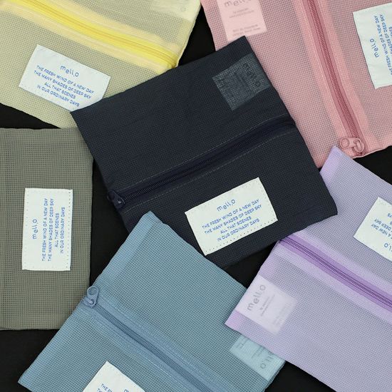 멜로 스퀘어 파우치