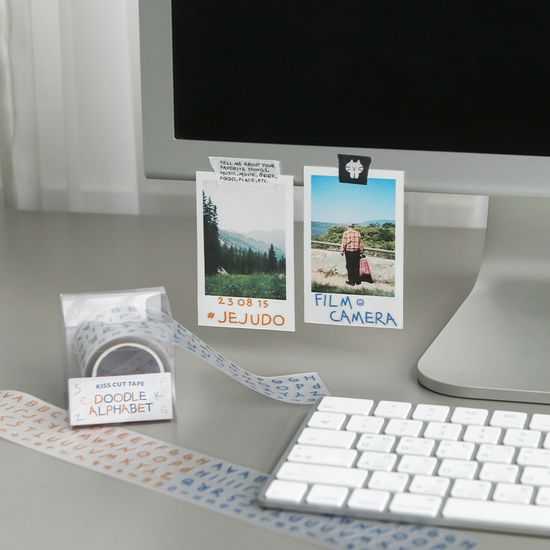 아이코닉 두들 알파벳 키스컷 테이프