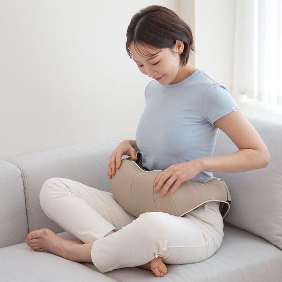 휴플러스 무선 목 어깨 안마기 마사지기 Cordzero-750