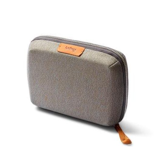 벨로이 Tech Kit Compact - Limestone 파우치