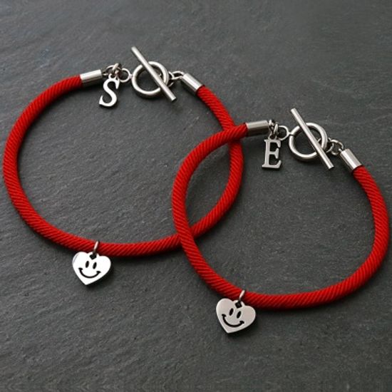 [커플추천] 써지컬 하트 스마일 이니셜 패브릭 팔찌
