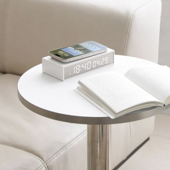 15W 슬림 엣지 미러 무선충전 알람시계 탁상시계