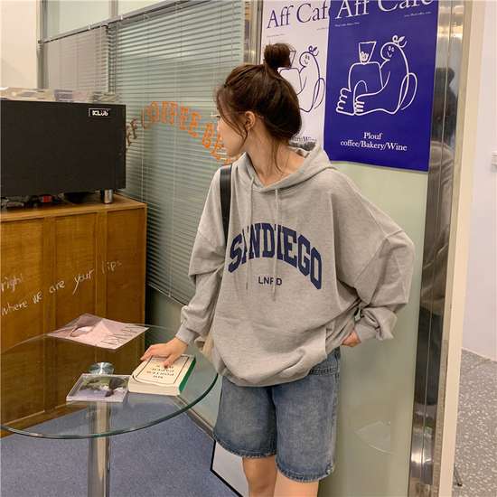 여성 샌디에고 레터링 프린팅 오버핏 후드티