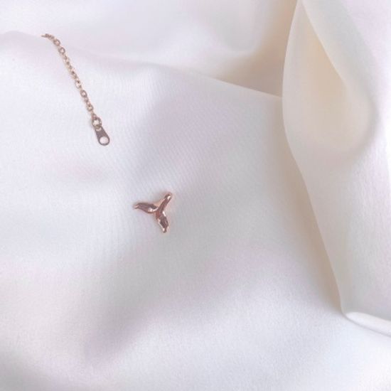 (기쁨의 발견)행운담은 고래꼬리+탄생석 목걸이 -실버