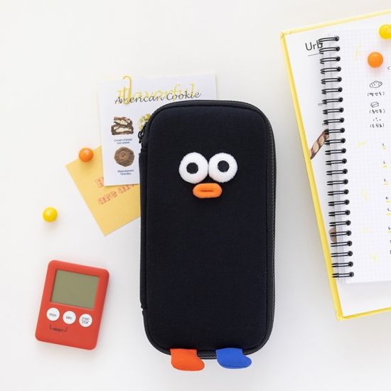 Brunch Brother 폼폼 필통