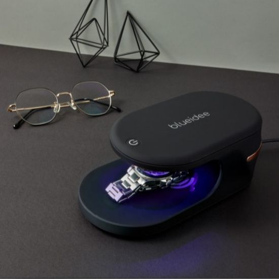 [블루아이디] 고속 무선 충전기 다용도 UV 살균기 