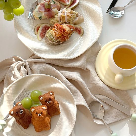 플로라 트위스트 플레이트 L  식기 홈파티 테이블웨어