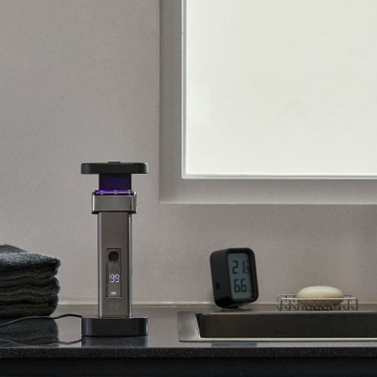 [트리플블랙] 99.9% 살균스테이션 탑재 전기면도기 X9