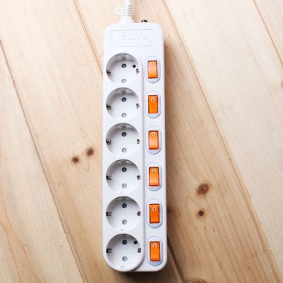 2.5M/스위치/멀티탭/6구안전멀티탭/콘센트