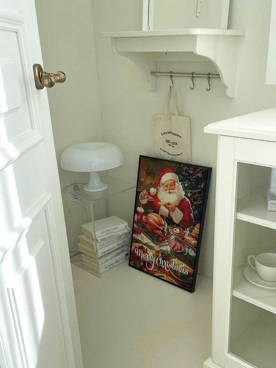 크리스마스 칠면조와 산타 인테리어 포스터