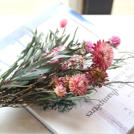 니콜리와 헬리크라섬 믹스다발