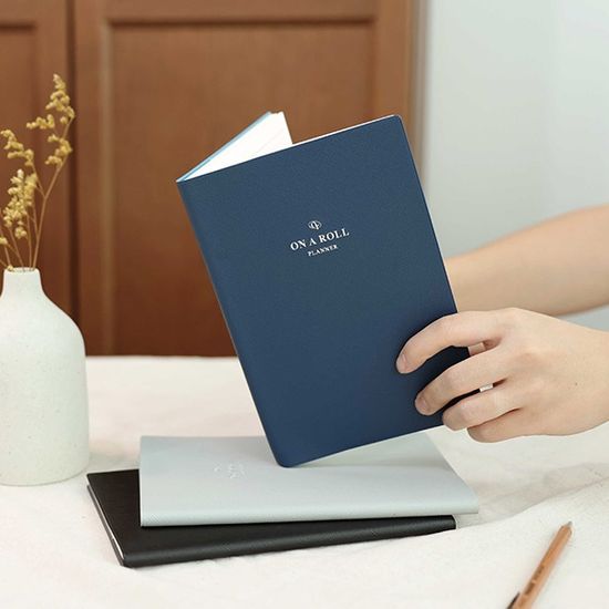 2024 온어롤 먼슬리 플래너 M