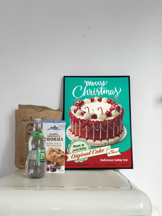 크리스마스 빈티지 체리 생크림 케이크 포스터