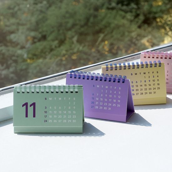 2025년 언더모니터 미니 탁상달력