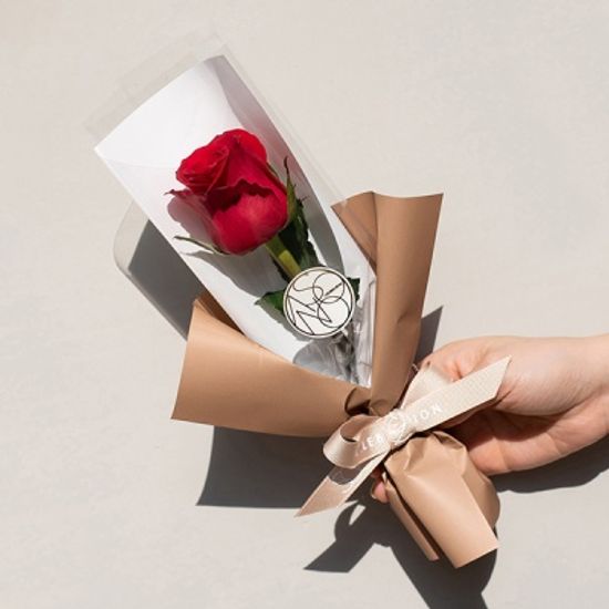 장미한송이에 담긴 사랑 로즈한송이꽃다발[낱개상품]
