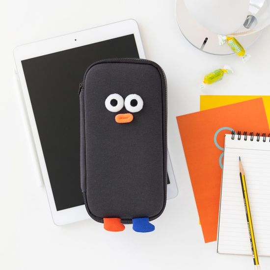 Brunch Brother 폼폼 필통