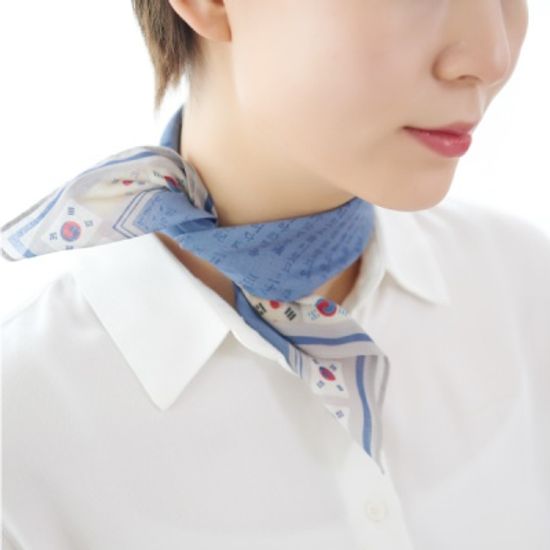 독립과 함께한 태극기 손수건