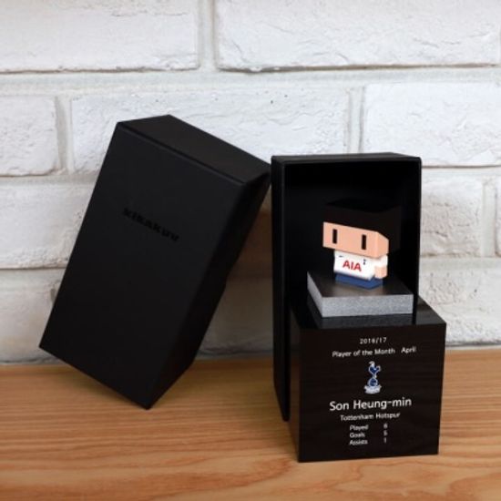 나만의 커스텀 트로피 토이