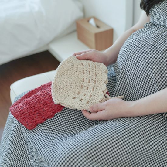 겨울꽃 아기보넷 - 메리노울 DIY 손뜨개 태교 키트 