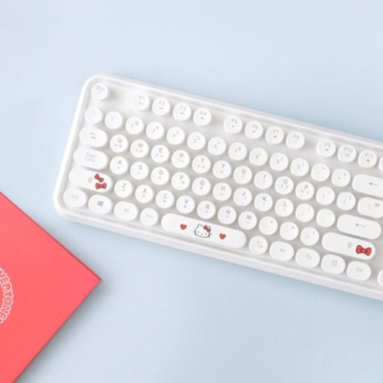 헬로키티 레트로 무선 키보드 마우스 세트  