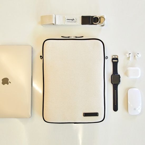 이너프 레더 랩탑백 13인치