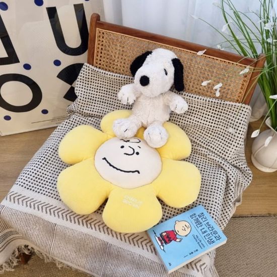 스누피 찰리 플라워 쿠션