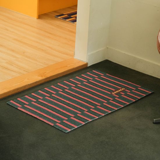 BANACO STRIDE COIL FOOT MAT