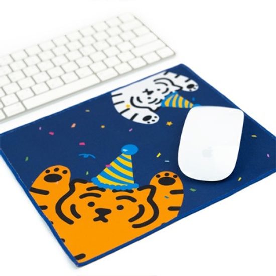 파티 타이거 마우스패드