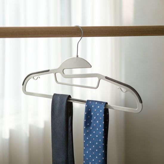 올모 논슬립 플라스틱 옷걸이/목늘어남방지 30p