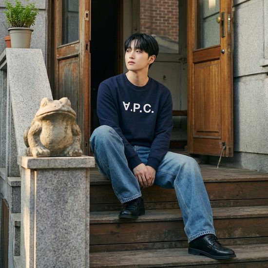 아페쎄 V.P.C 맨투맨 남여공용